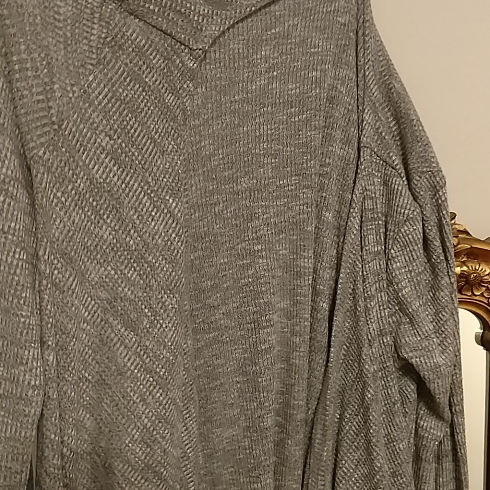 Cardigan - Picture 2 of 3